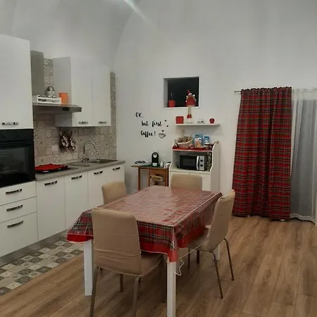 Casetta 52 * Palagianello